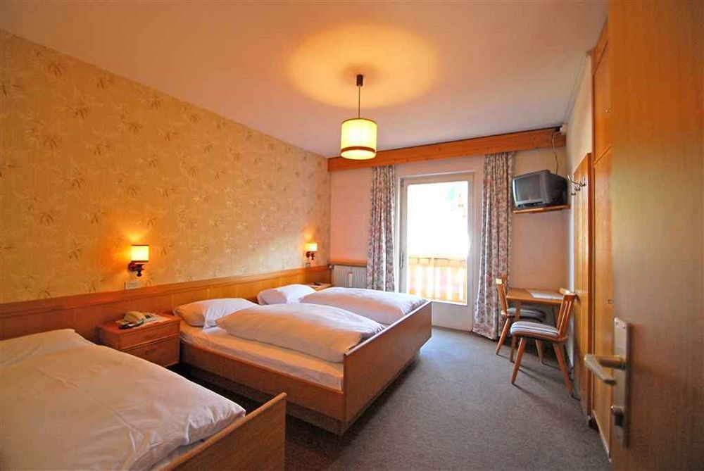 Panoramahotel Post Sant'Andrea in Monte Экстерьер фото
