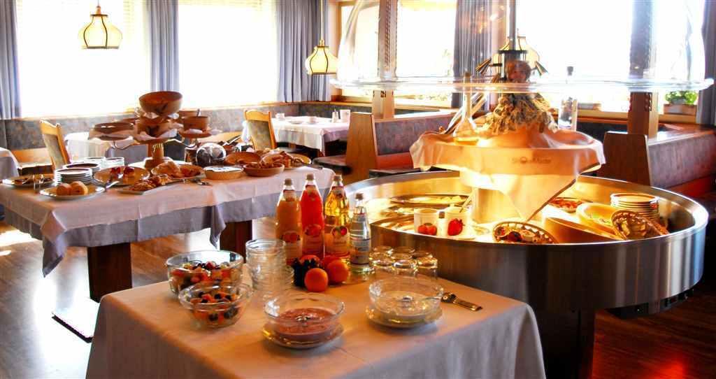 Panoramahotel Post Sant'Andrea in Monte Экстерьер фото